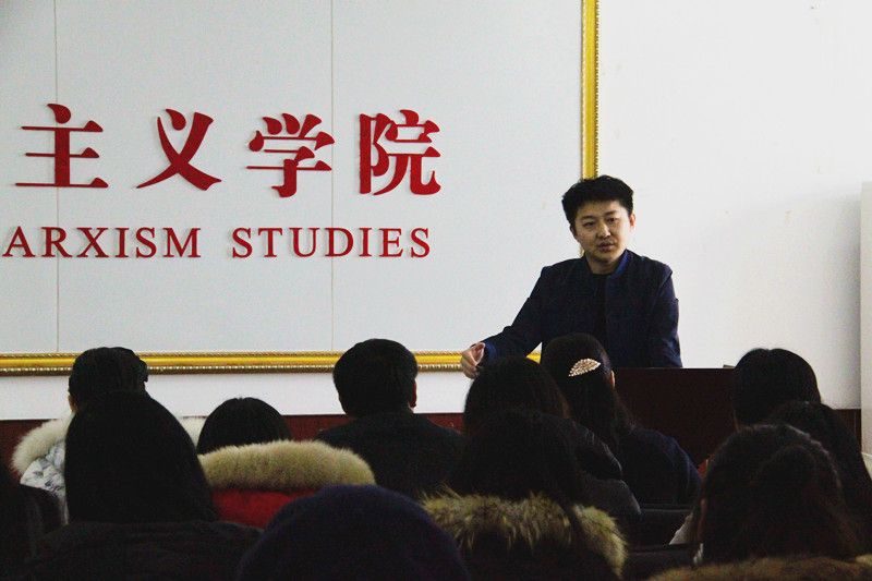 17级博士生邵鹏发言